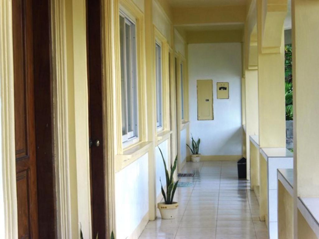 Palm Grove Saud Holiday Complex Hotel Pagudpud Esterno foto