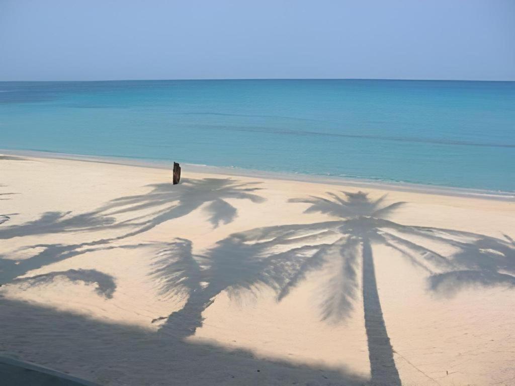 Palm Grove Saud Holiday Complex Hotel Pagudpud Esterno foto