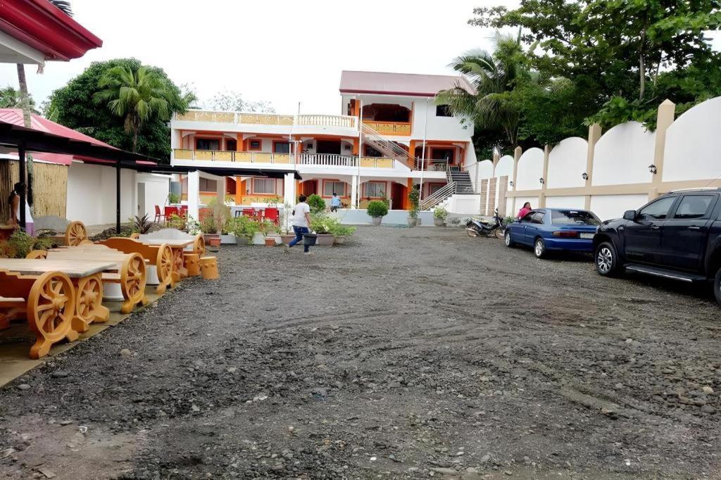 Palm Grove Saud Holiday Complex Hotel Pagudpud Esterno foto
