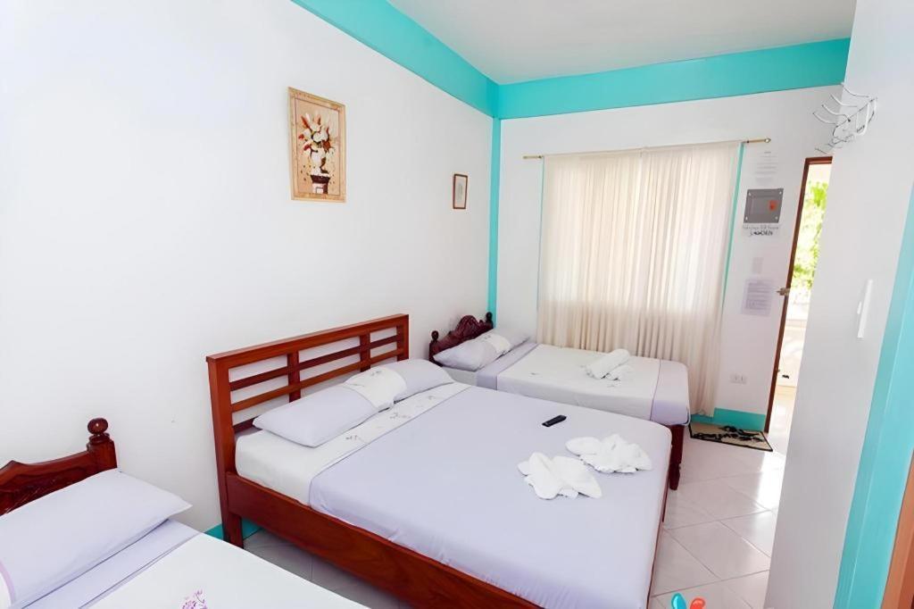 Palm Grove Saud Holiday Complex Hotel Pagudpud Esterno foto